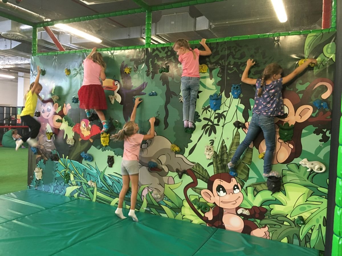 PYP Team building Bupi