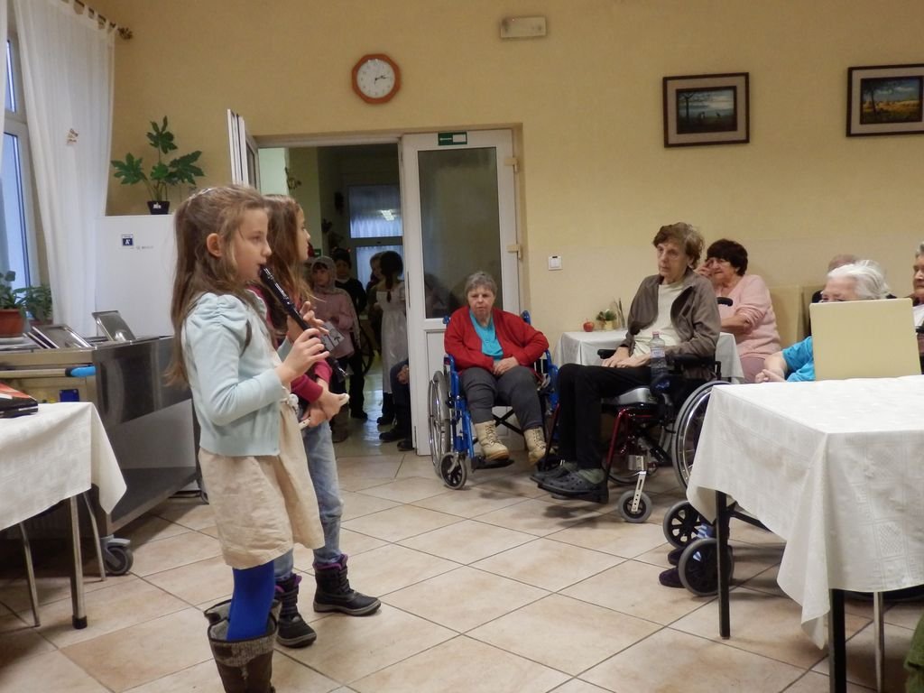 PYP4 v domove dôchodcov