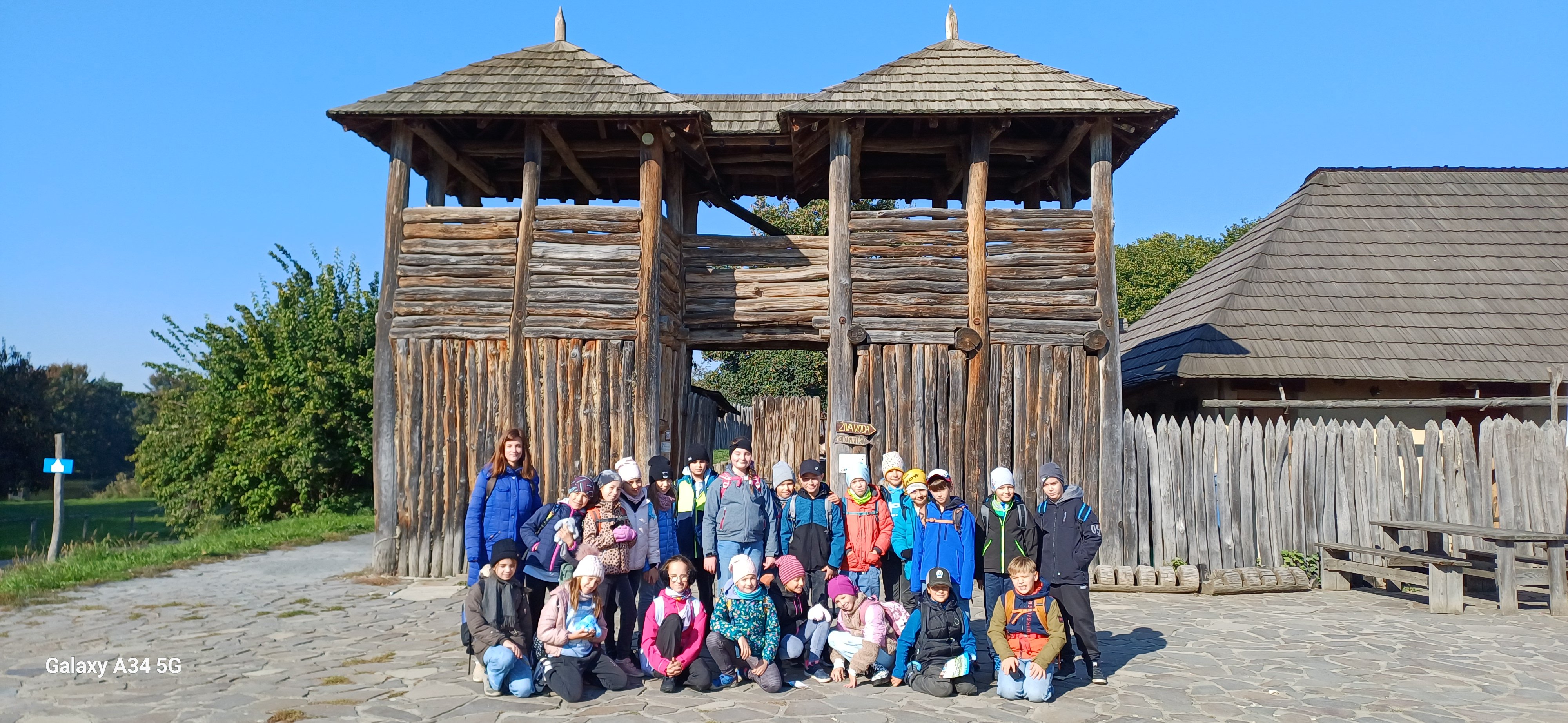 Archeoskanzen Modrá a Živá voda
