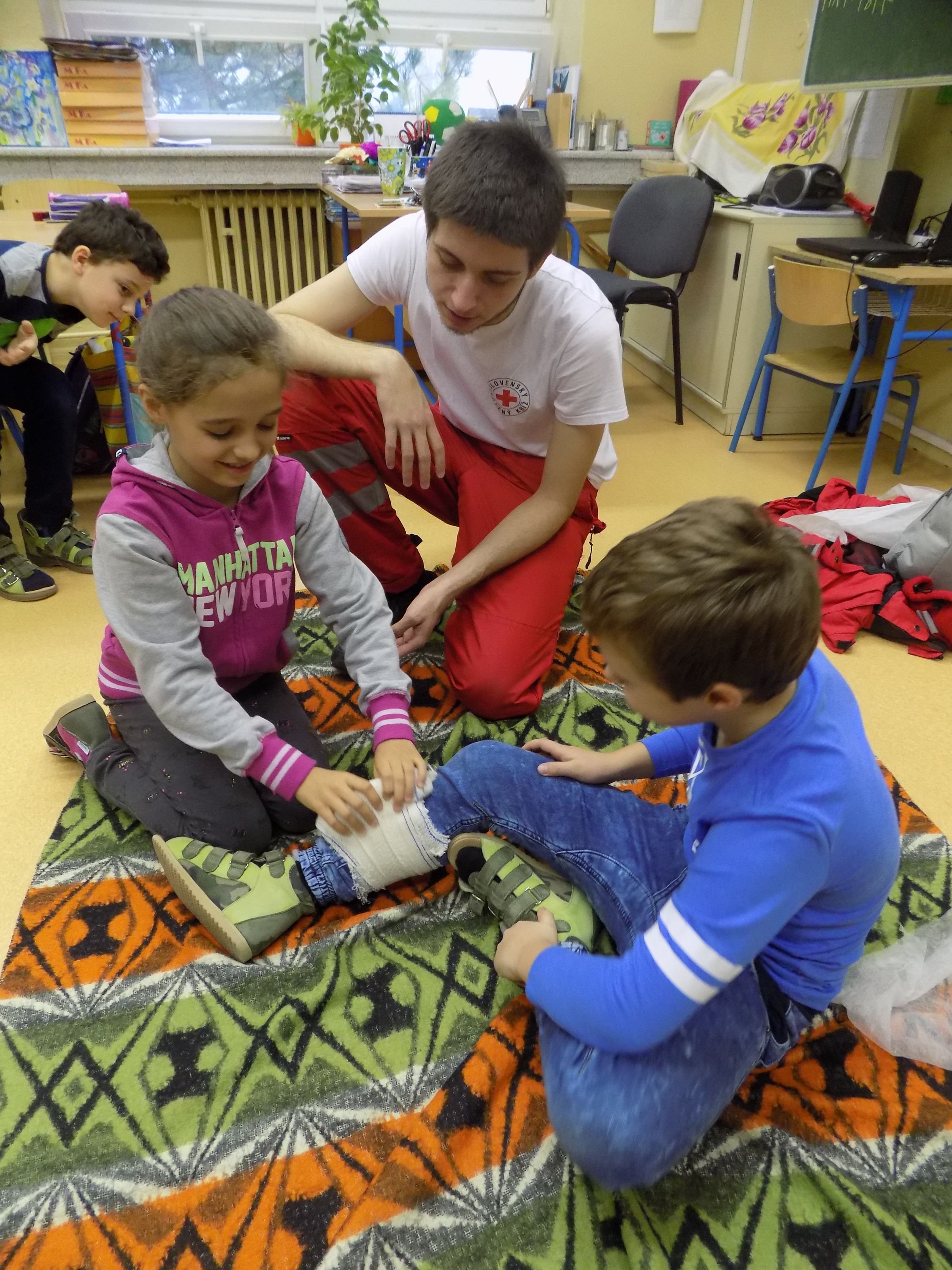 Červený kríž - PYP2 a PYP4 SJ