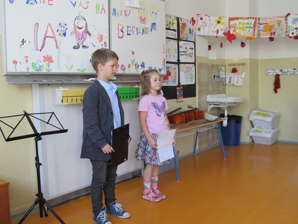 Šašovia a besiedka 1.A
