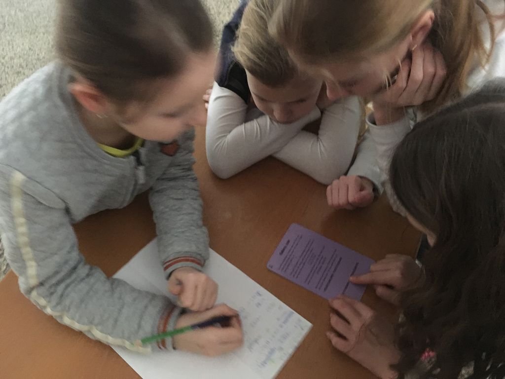 PYP 3 Patterns and Symbols - Treasure hunt Febr 2018