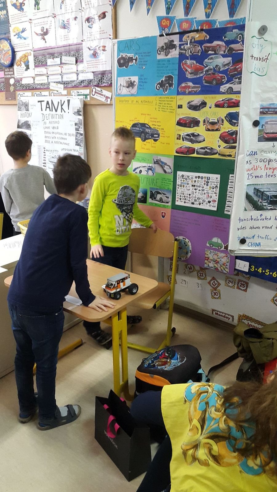 Marec 2017 – PYP 2 AJ Presentations - Transport