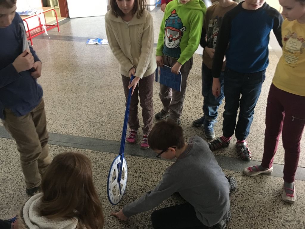 PYP 3 - Taking action - measuring length Febr 2018