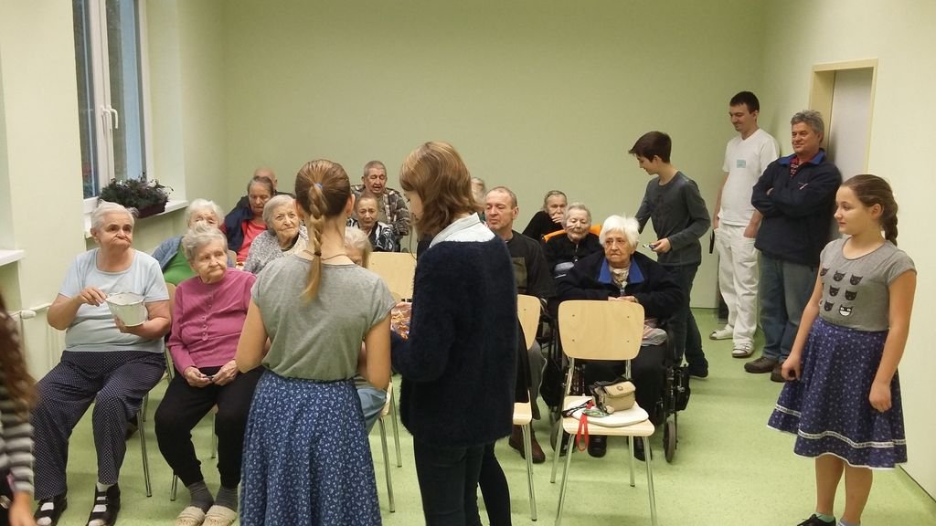 Vianočné vystúpenie v Ružinovskom domove seniorov